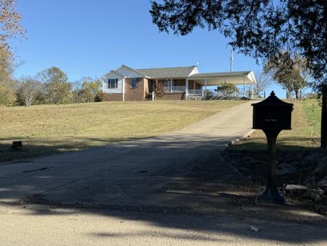 125 Claiborne Lane Hartsville TN 37074