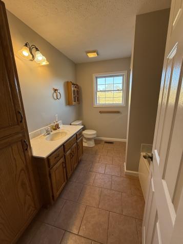 125 Claiborne Lane Hartsville TN 37074