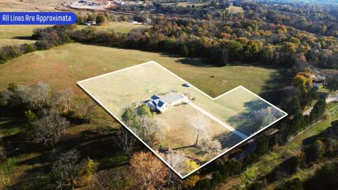 125 Claiborne Lane Hartsville TN 37074