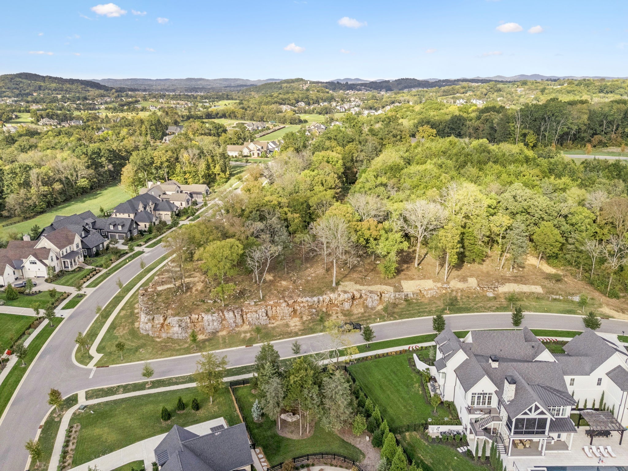 8177 Heirloom Boulevard College Grove TN 37046