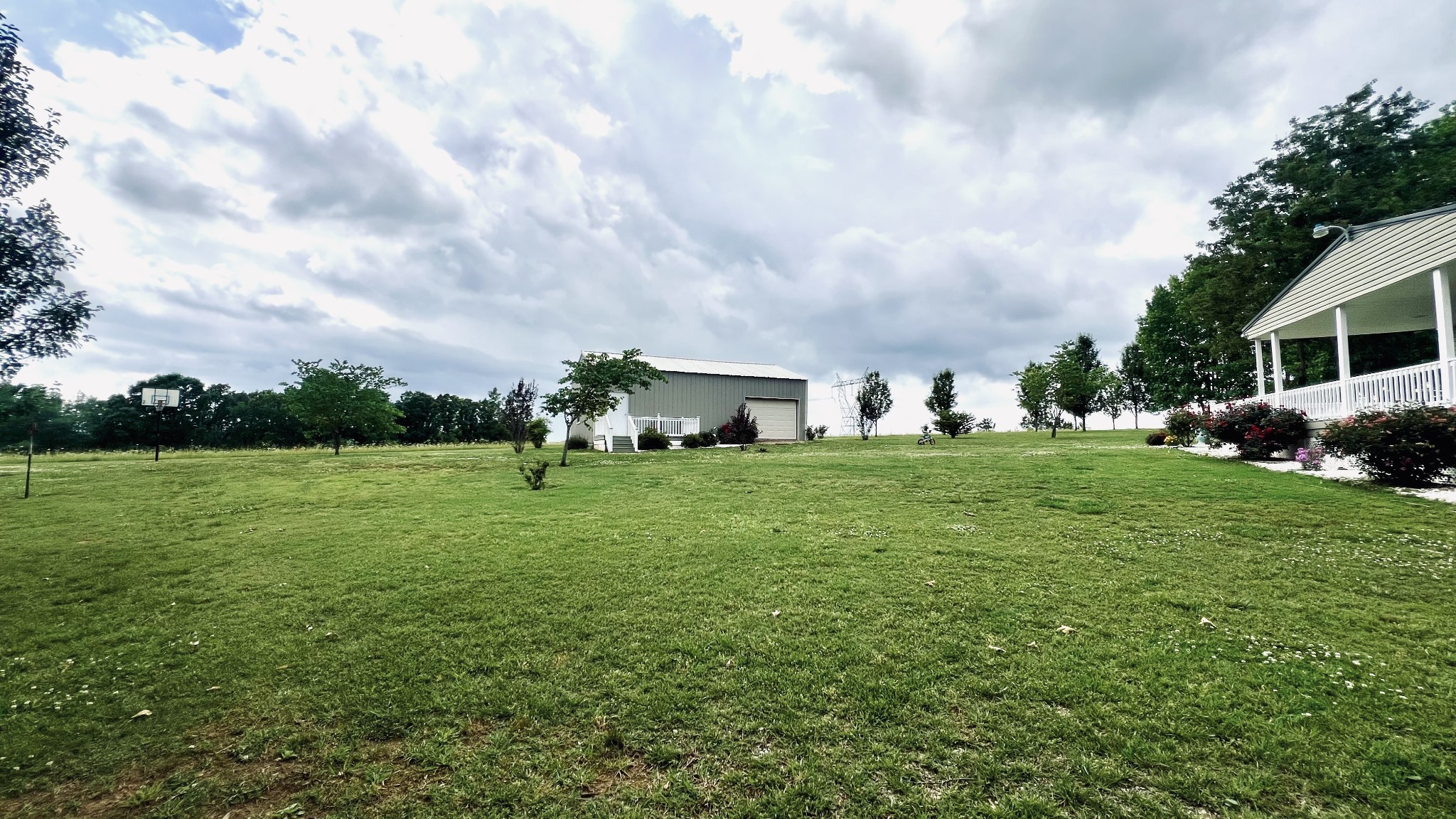 147 Paul Spears Road Summertown TN 38483