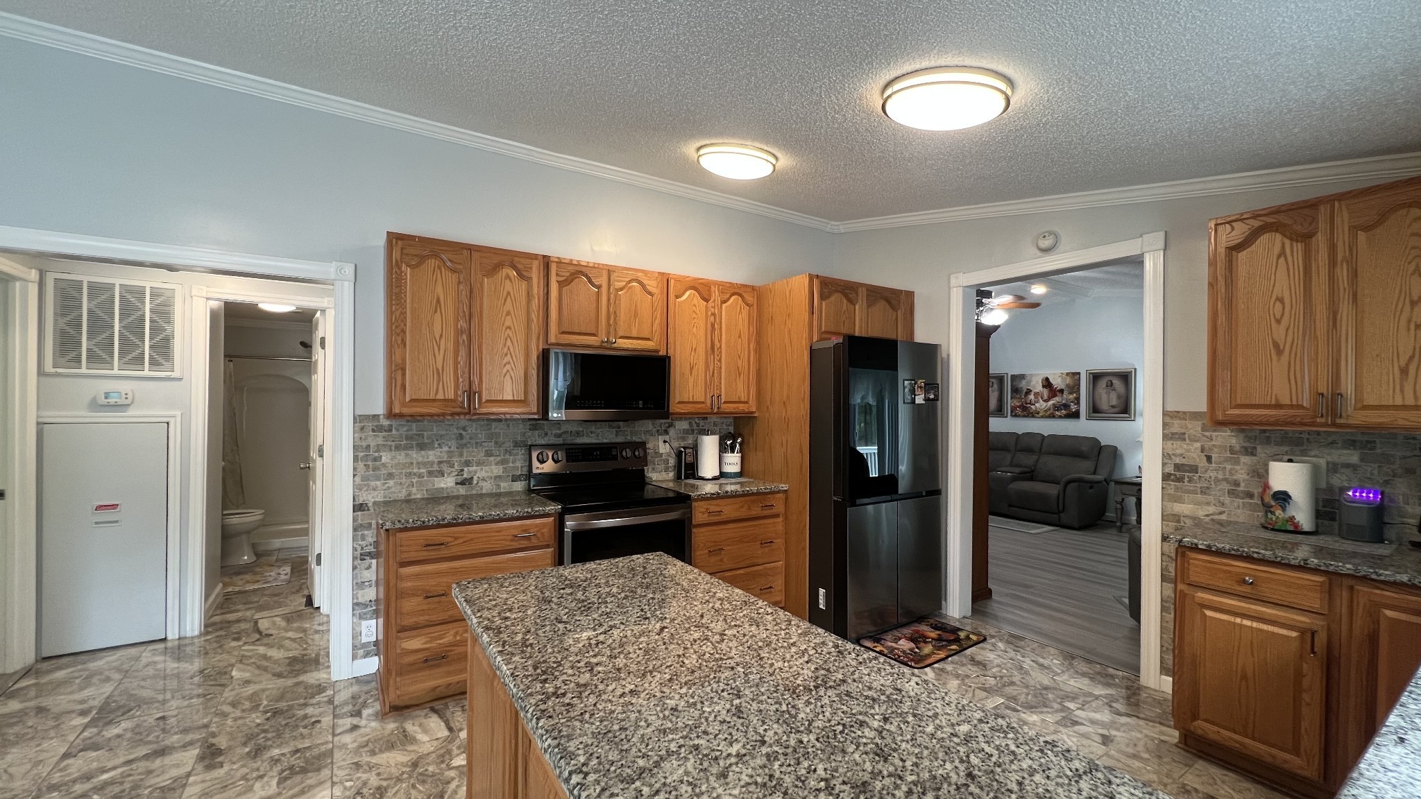 147 Paul Spears Road Summertown TN 38483