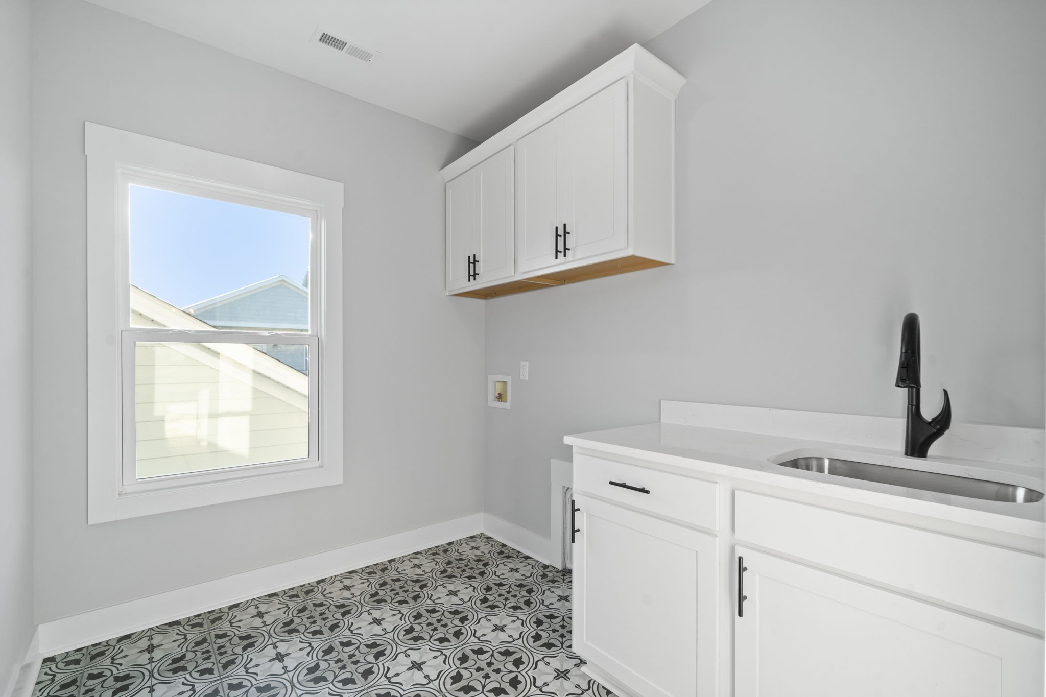 156 Luther Street Pleasant View TN 37146