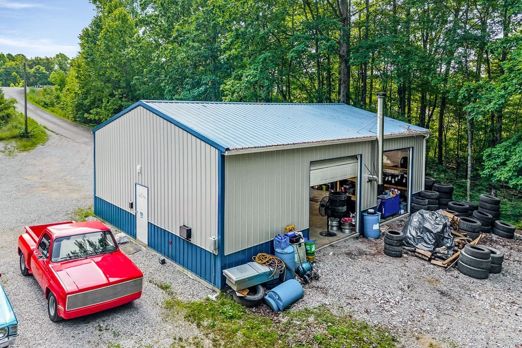 12281 Sr 111 Spencer TN 38585