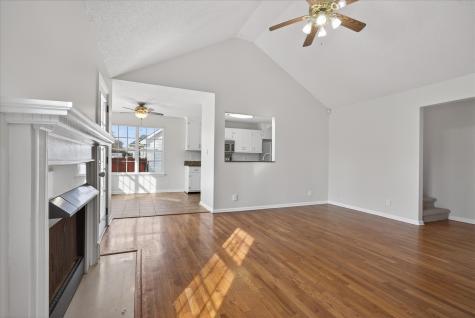 4033 New Grange Circle Clarksville TN 37040