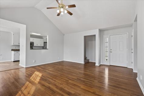 4033 New Grange Circle Clarksville TN 37040