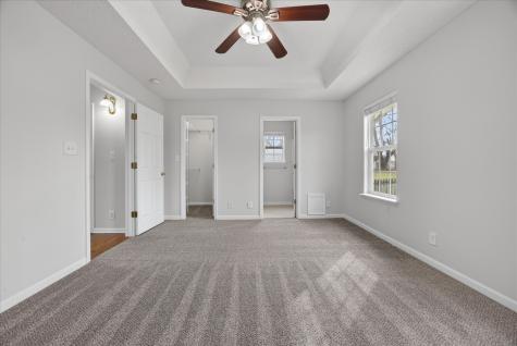 4033 New Grange Circle Clarksville TN 37040