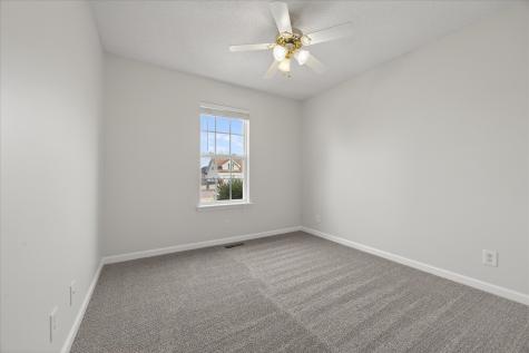 4033 New Grange Circle Clarksville TN 37040