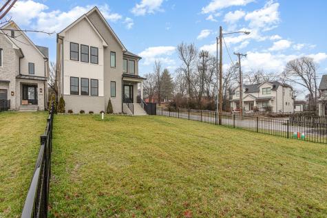 900a Gale Lane Nashville TN 37204
