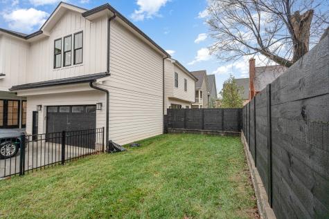 900a Gale Lane Nashville TN 37204