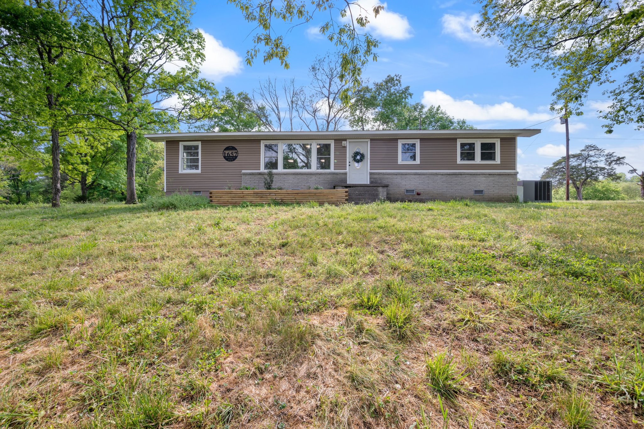 1657 Hwy 41a N Shelbyville TN 37160