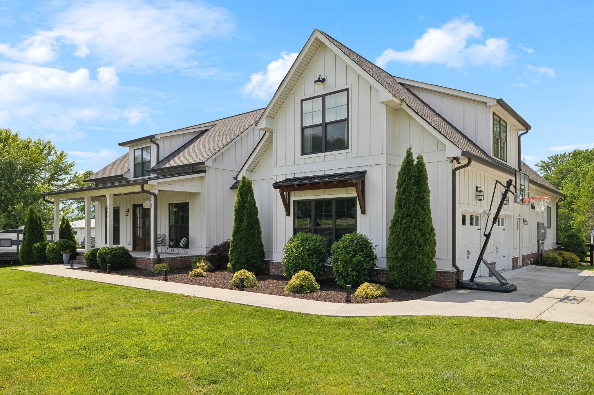273 Halltown Road Cottontown TN 37048