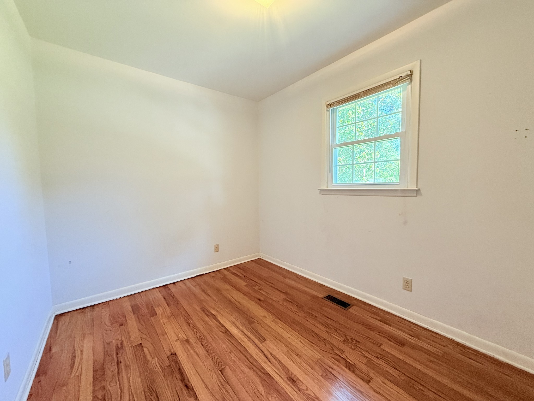 417 Shadowlawn Street Mcminnville TN 37110