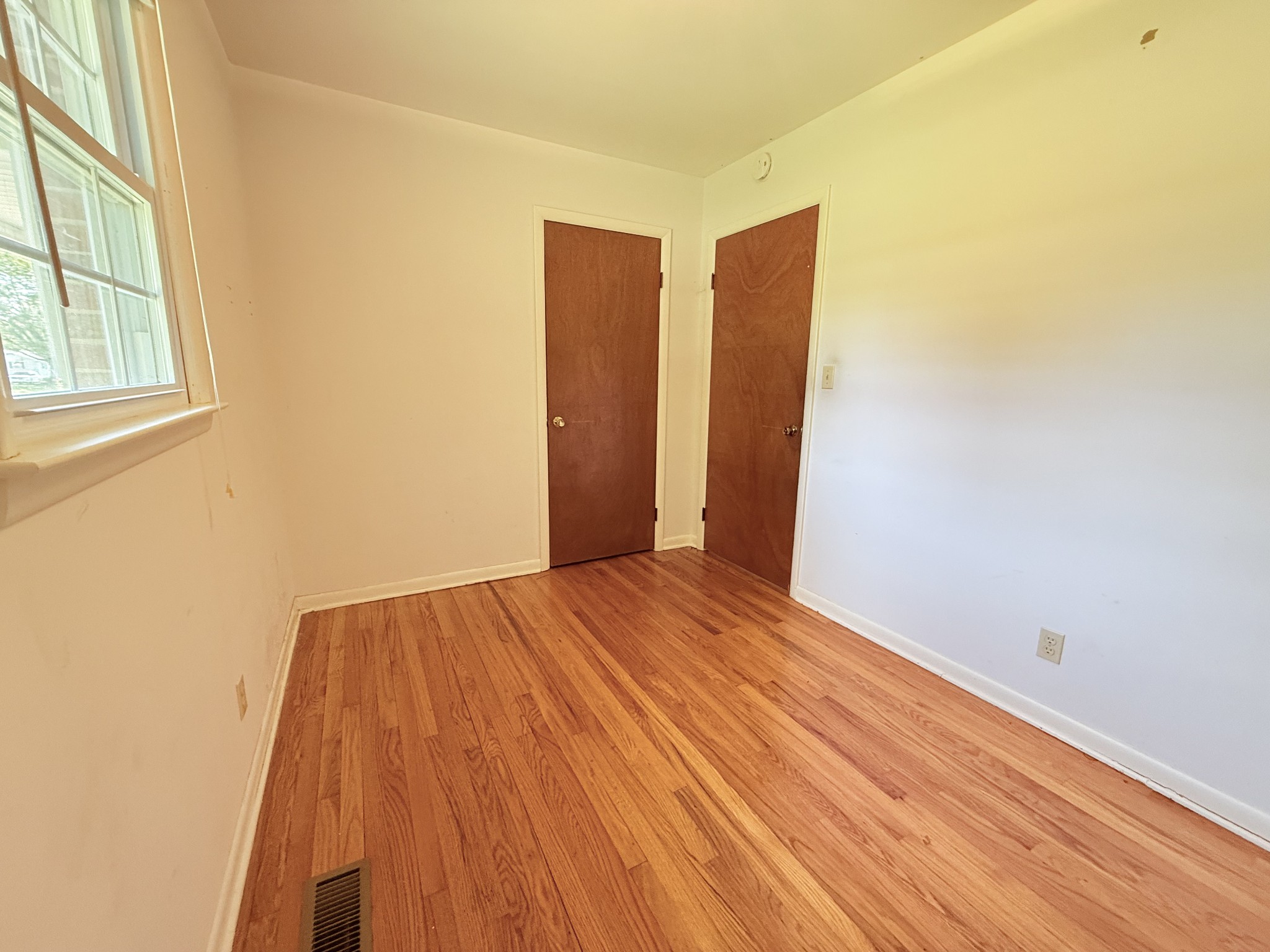 417 Shadowlawn Street Mcminnville TN 37110