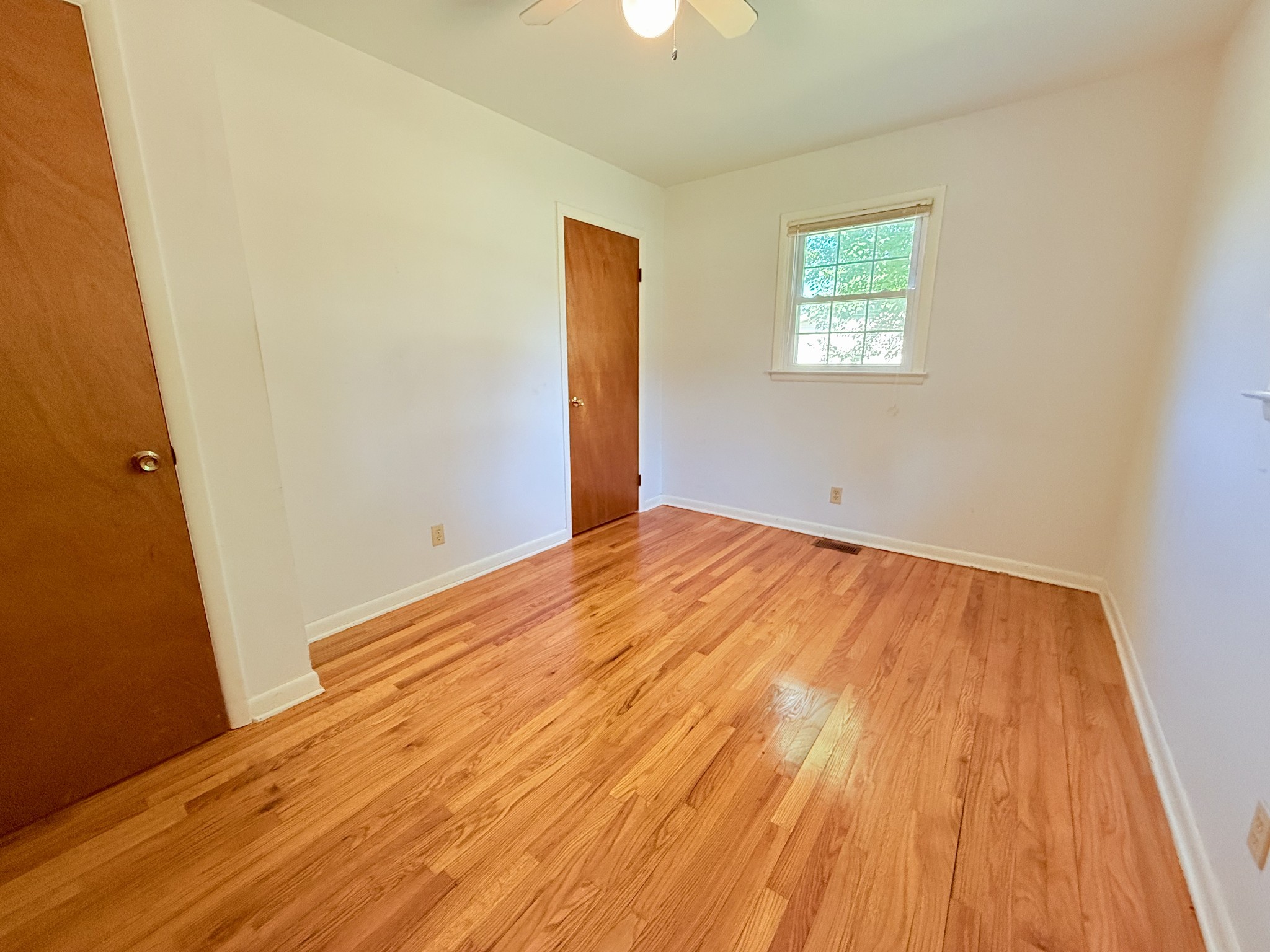 417 Shadowlawn Street Mcminnville TN 37110