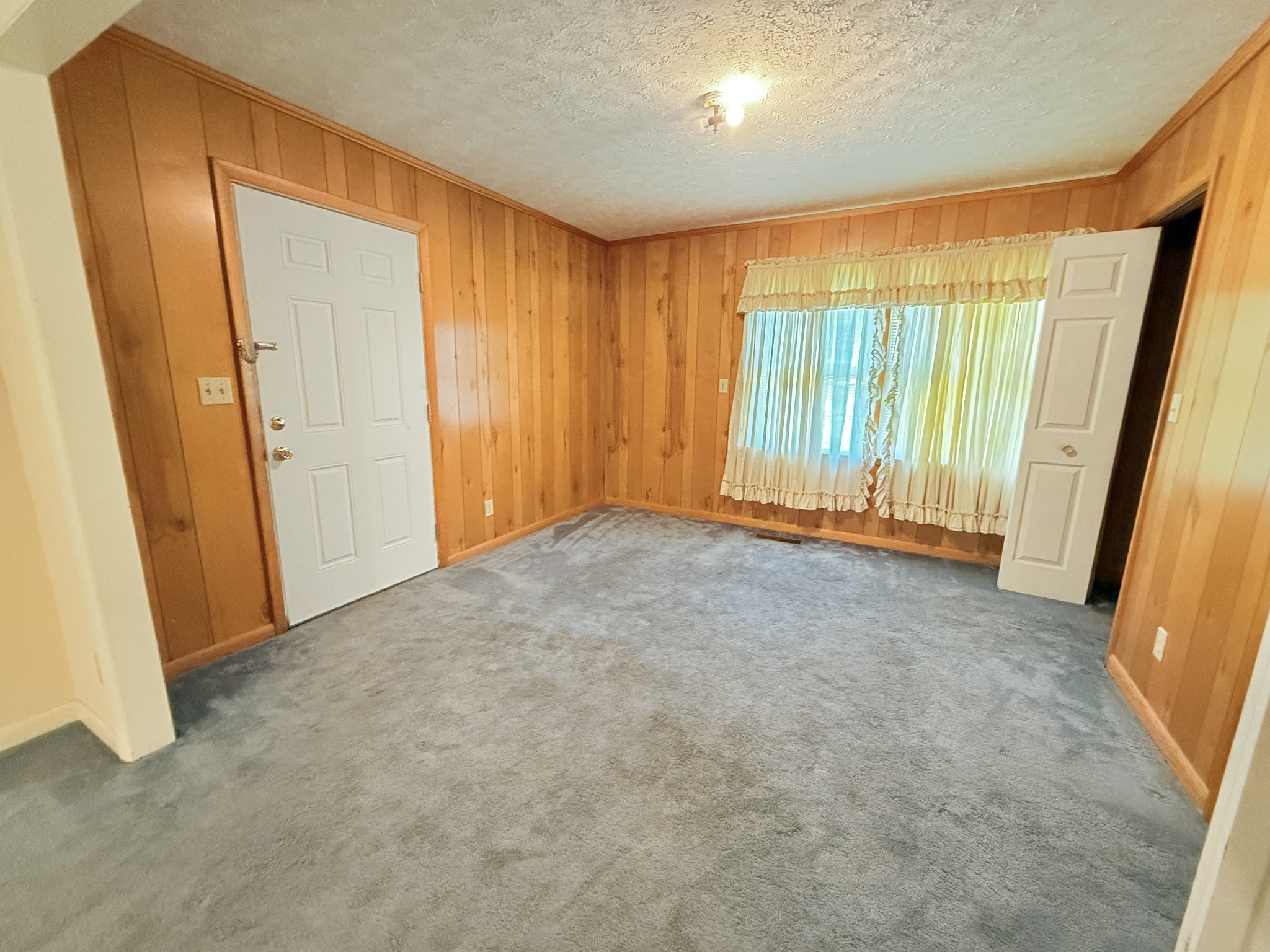 417 Shadowlawn Street Mcminnville TN 37110