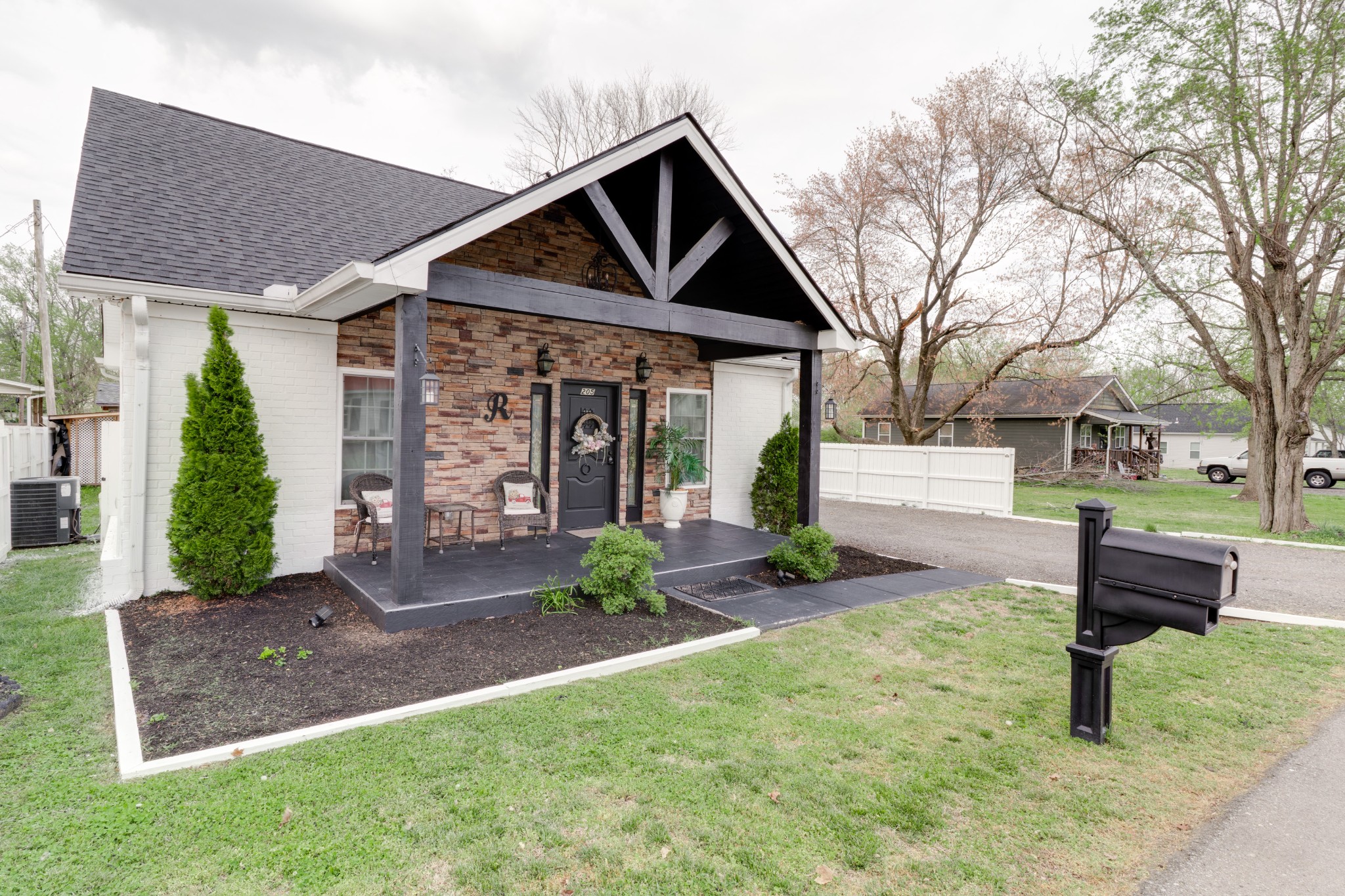 205 Church Street Portland TN 37148