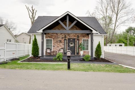 205 Church Street Portland TN 37148