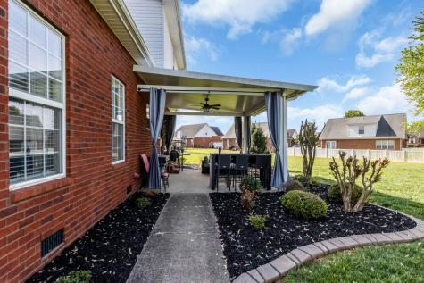 5233 Old Glory Court Murfreesboro TN 37129