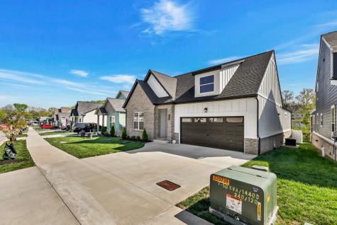 623 Centre Street Pleasant View TN 37146