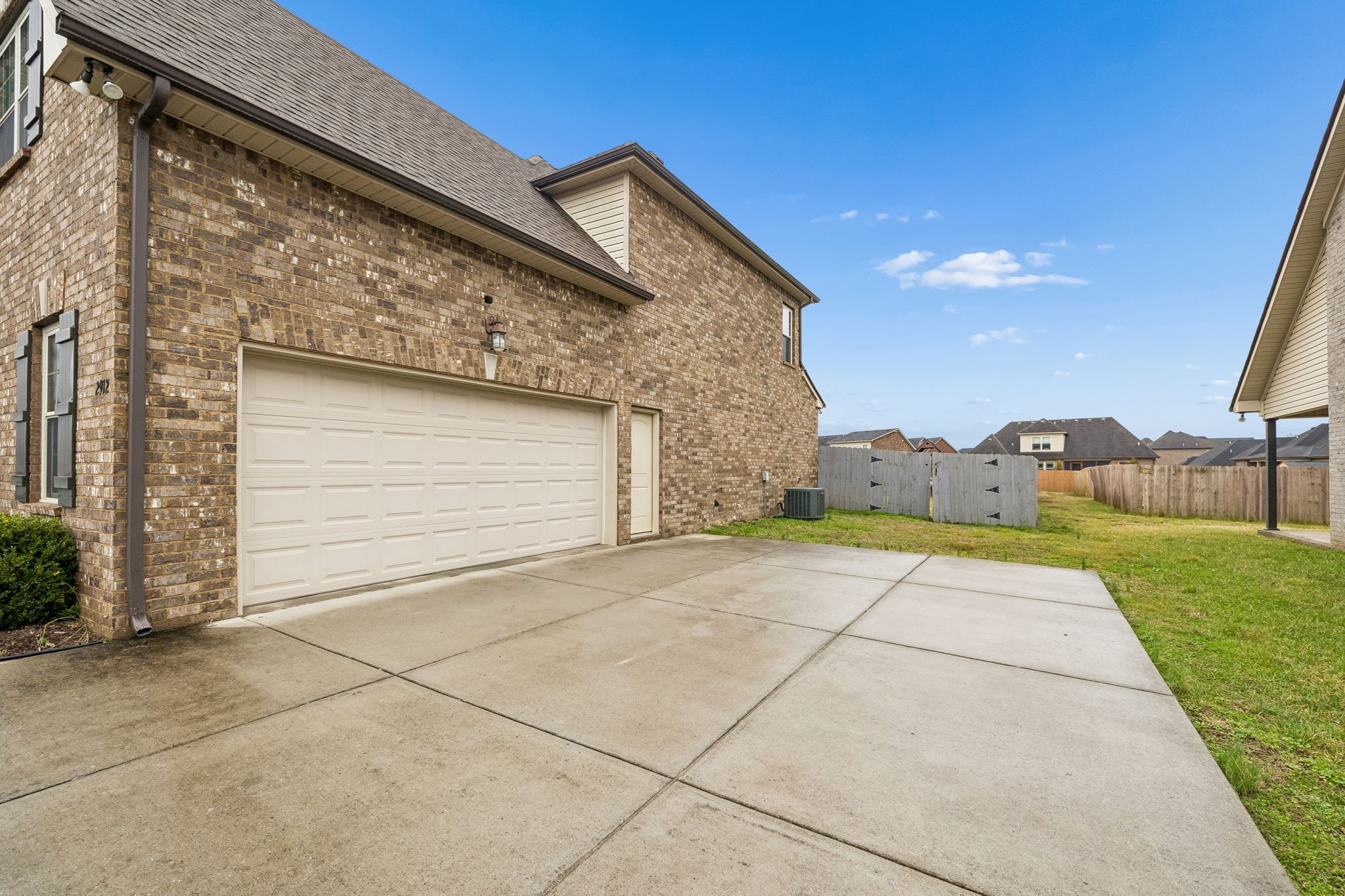 2912 Butterfly Bend Murfreesboro TN 37129