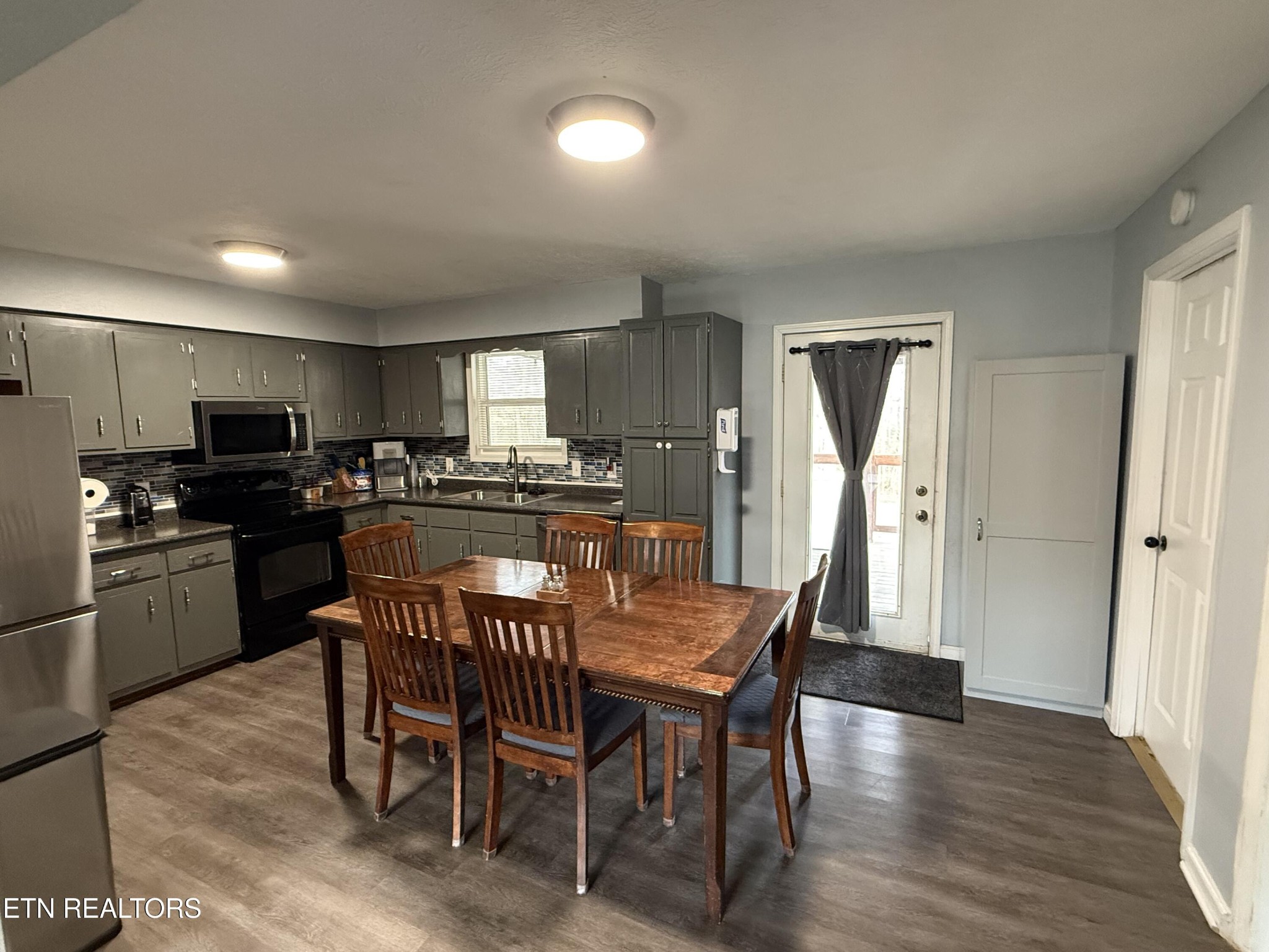 1070 N Shady Lane Loop Clarkrange TN 38553