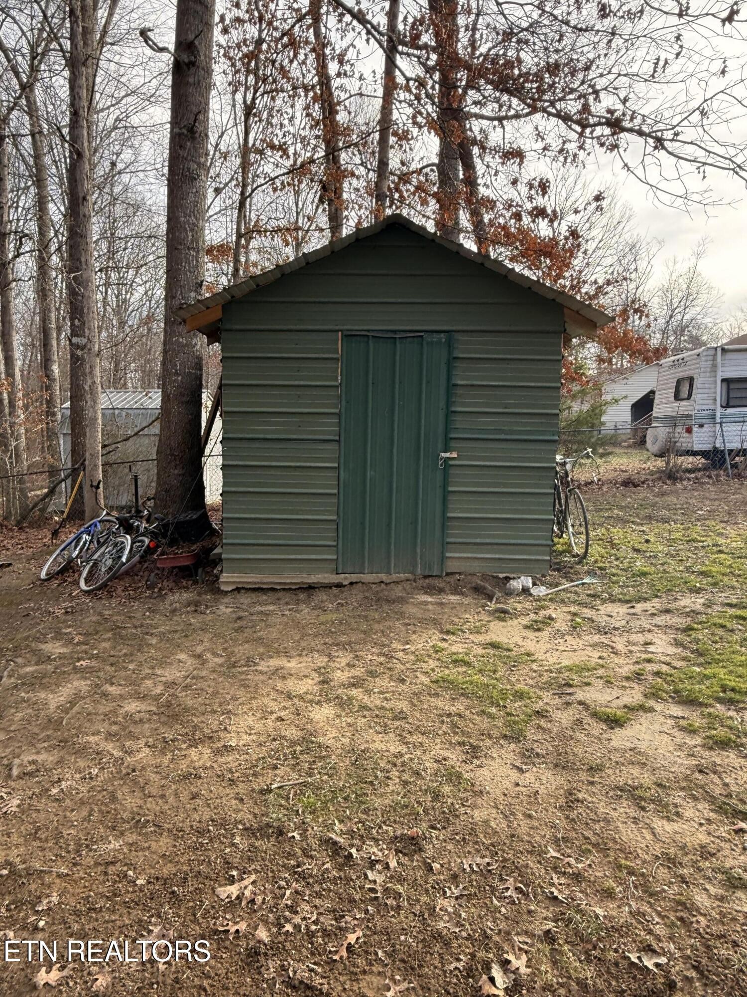 1070 N Shady Lane Loop Clarkrange TN 38553