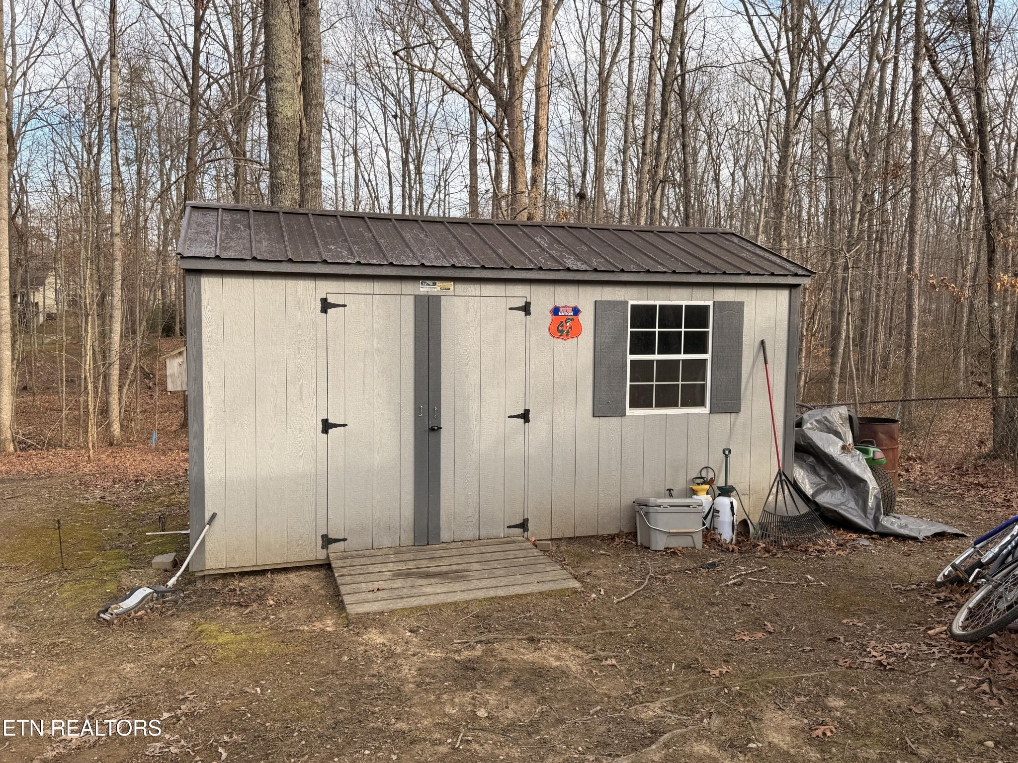 1070 N Shady Lane Loop Clarkrange TN 38553