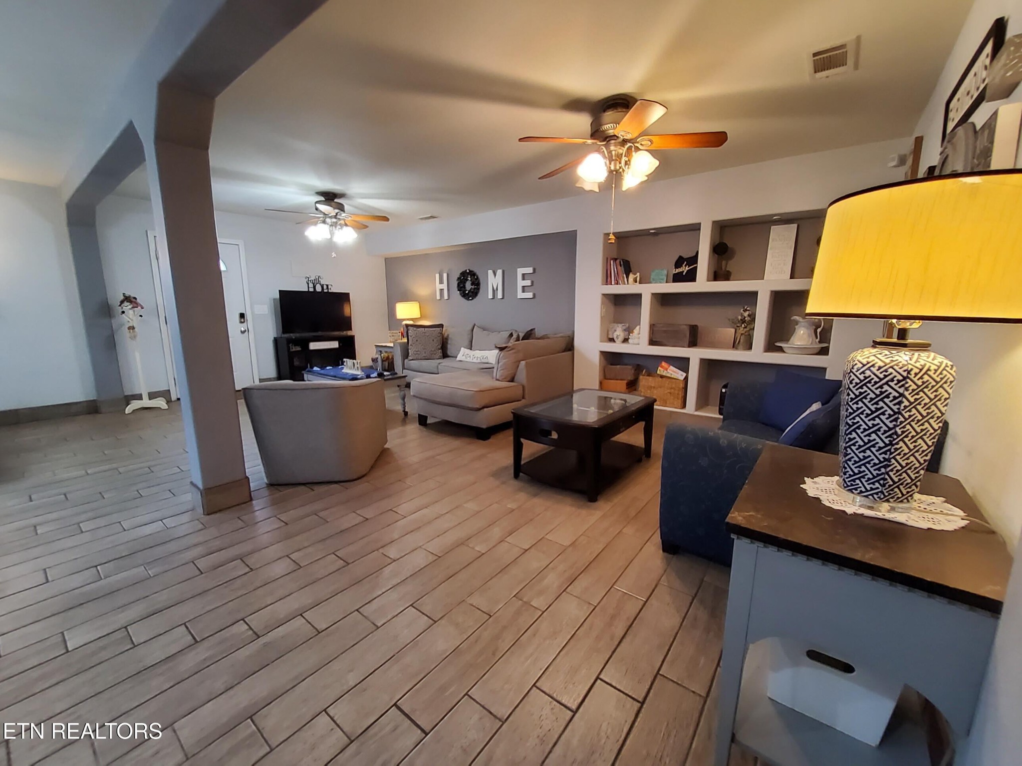 3843 Parkhurst Drive Kodak TN 37764