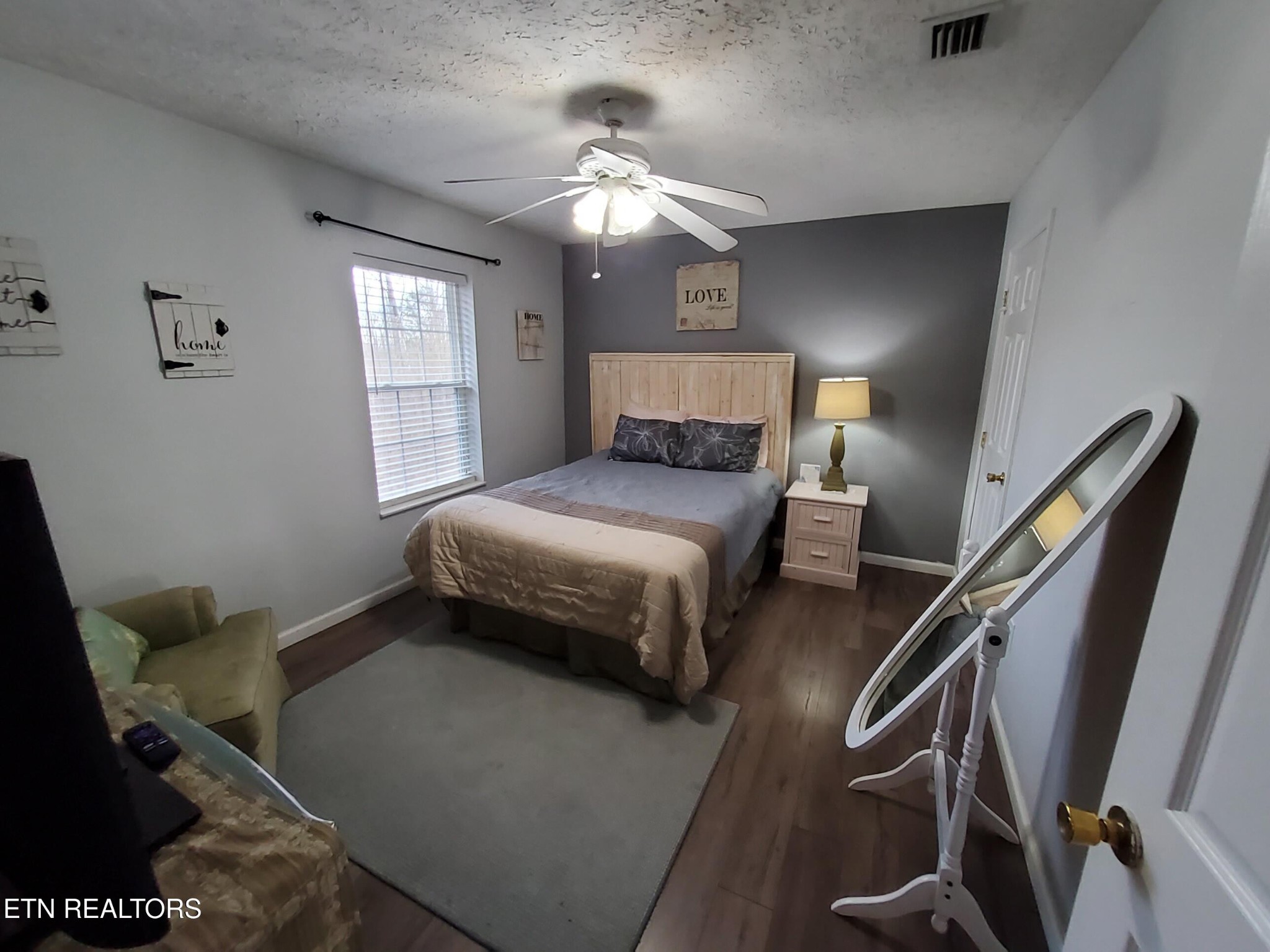 3843 Parkhurst Drive Kodak TN 37764