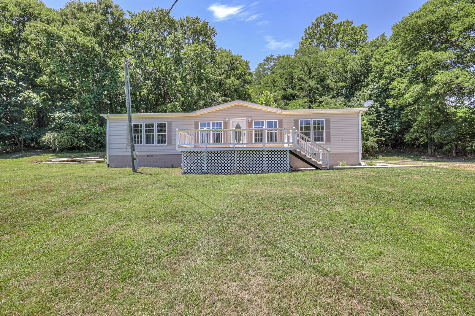 4002 Rippey Lake Road Mount Pleasant TN 38474