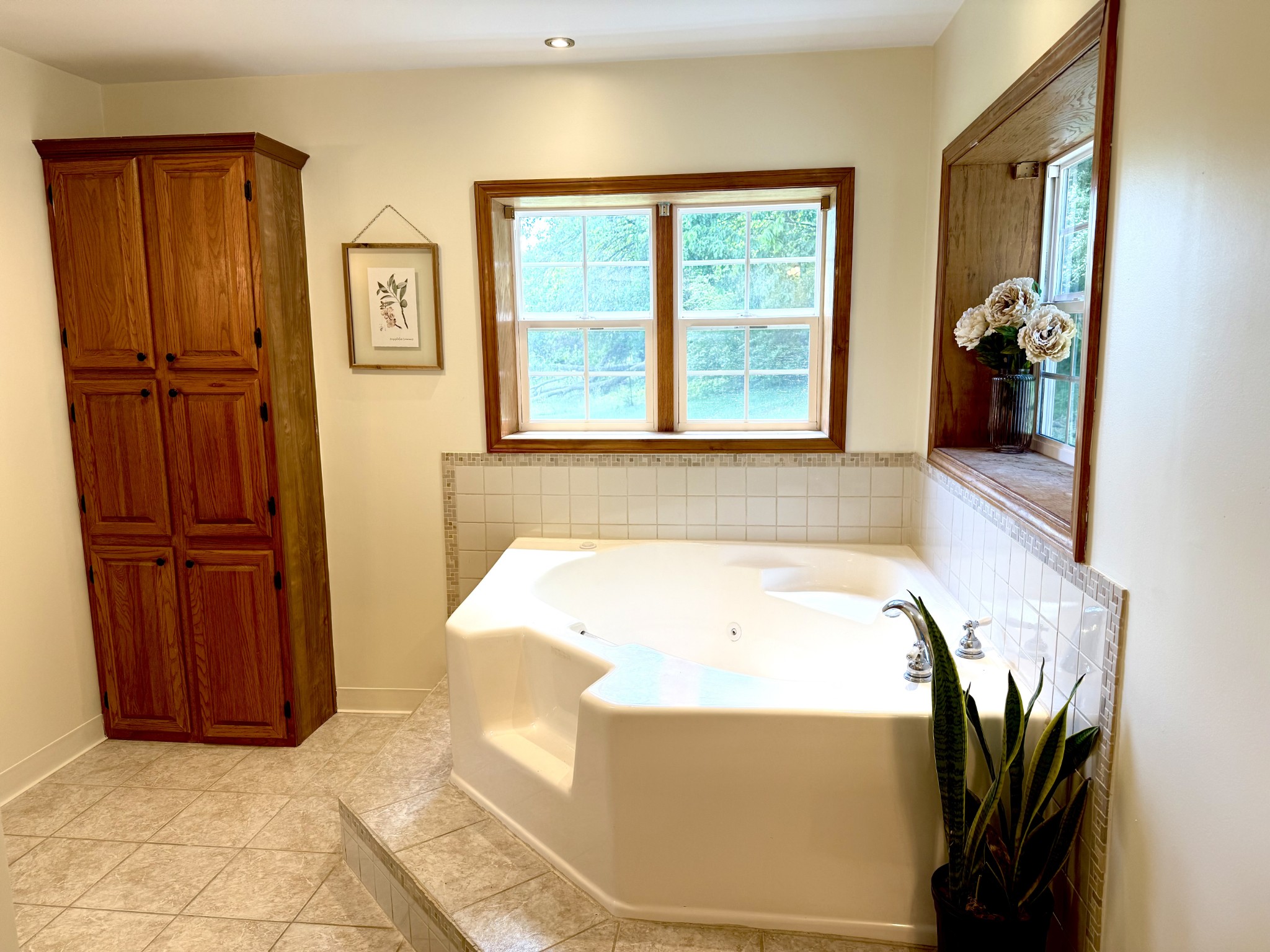 4002 Rippey Lake Road Mount Pleasant TN 38474