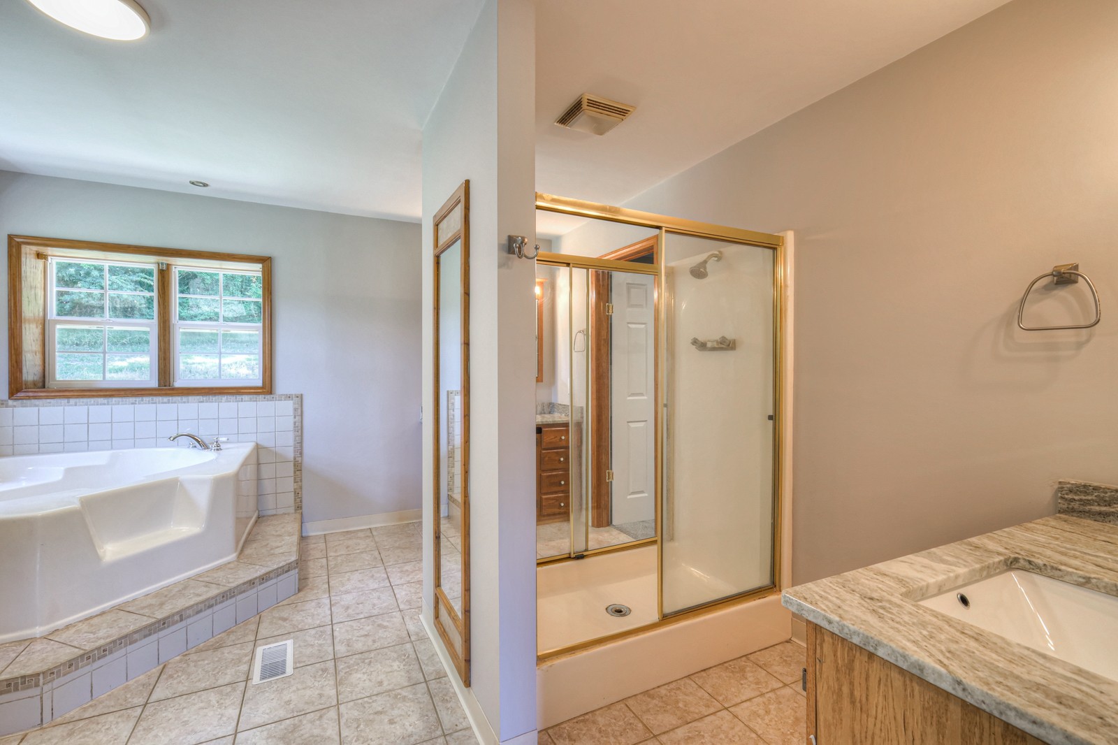 4002 Rippey Lake Road Mount Pleasant TN 38474