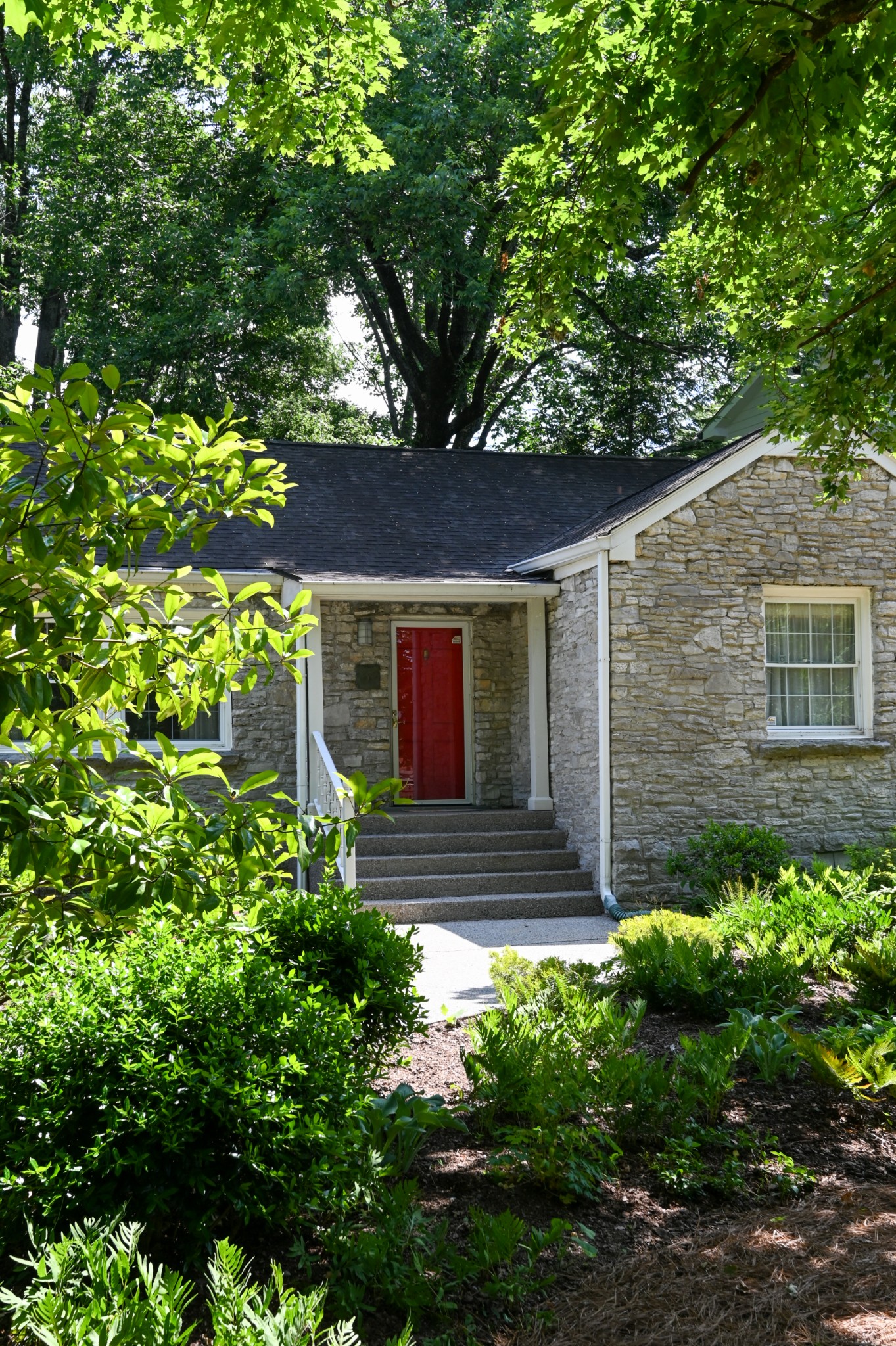 4003 Auburn Lane Nashville TN 37215