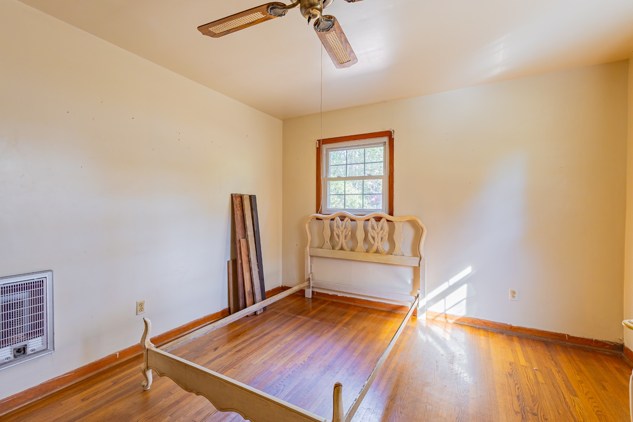 340 Yates Road Hillsboro TN 37342