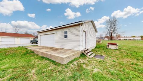 148 W Roberts Road Portland TN 37148
