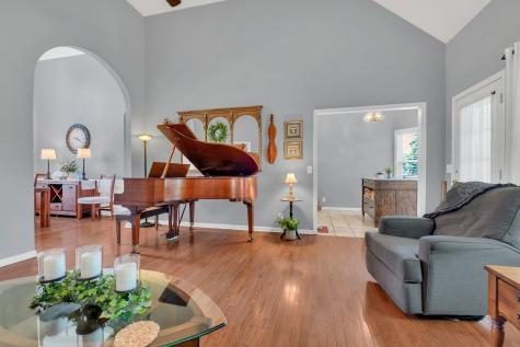 111 Cascade Lane Goodlettsville TN 37072