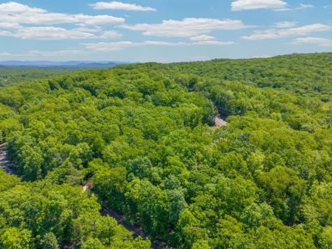 22 Harley Circle Crossville TN 38558