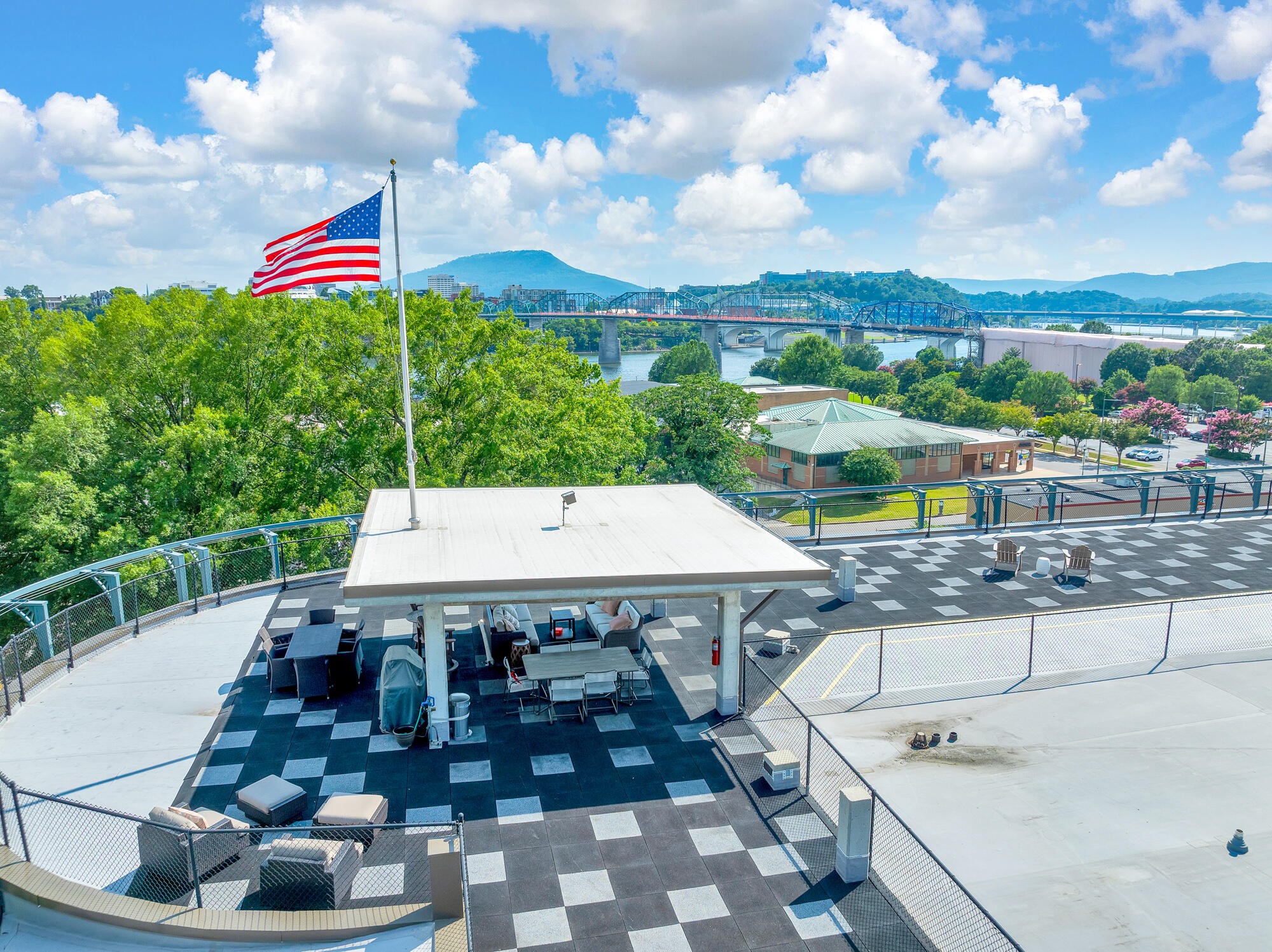 417 Frazier Avenue Chattanooga TN 37405