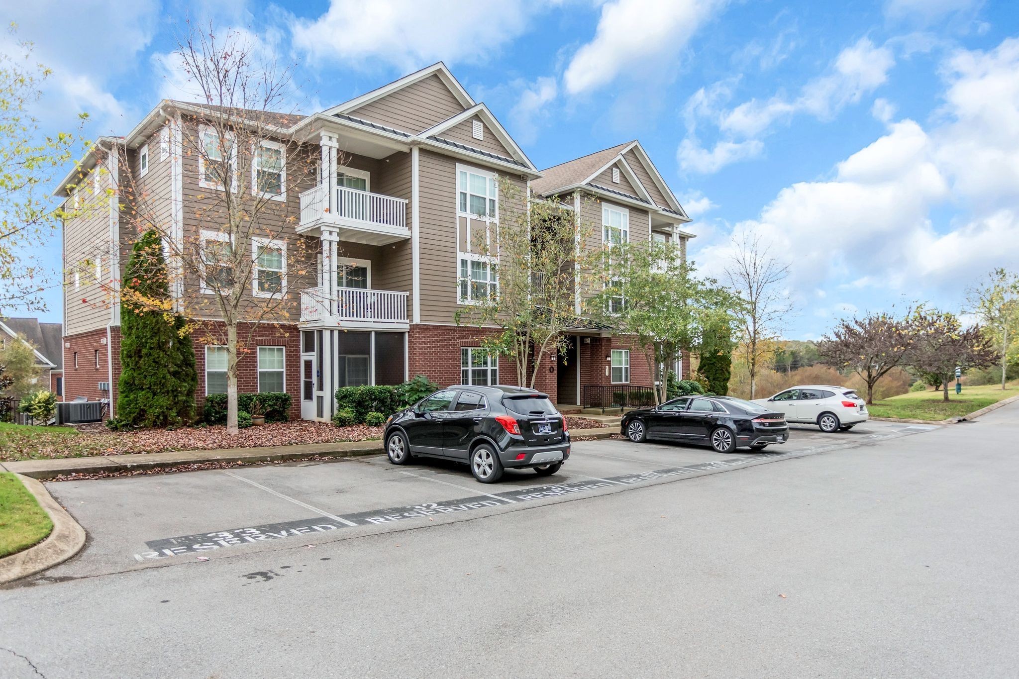 8121 Lenox Creekside Drive Antioch TN 37013