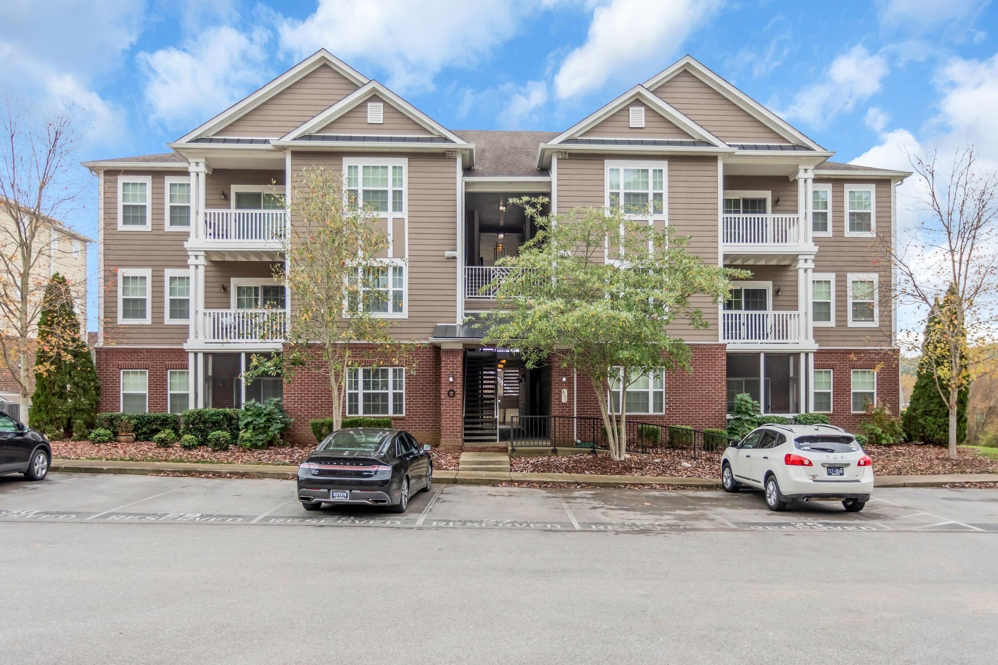 8121 Lenox Creekside Drive Antioch TN 37013