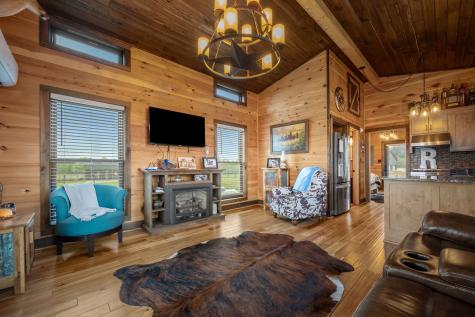 1765 Sugartree Springs Road Belvidere TN 37306