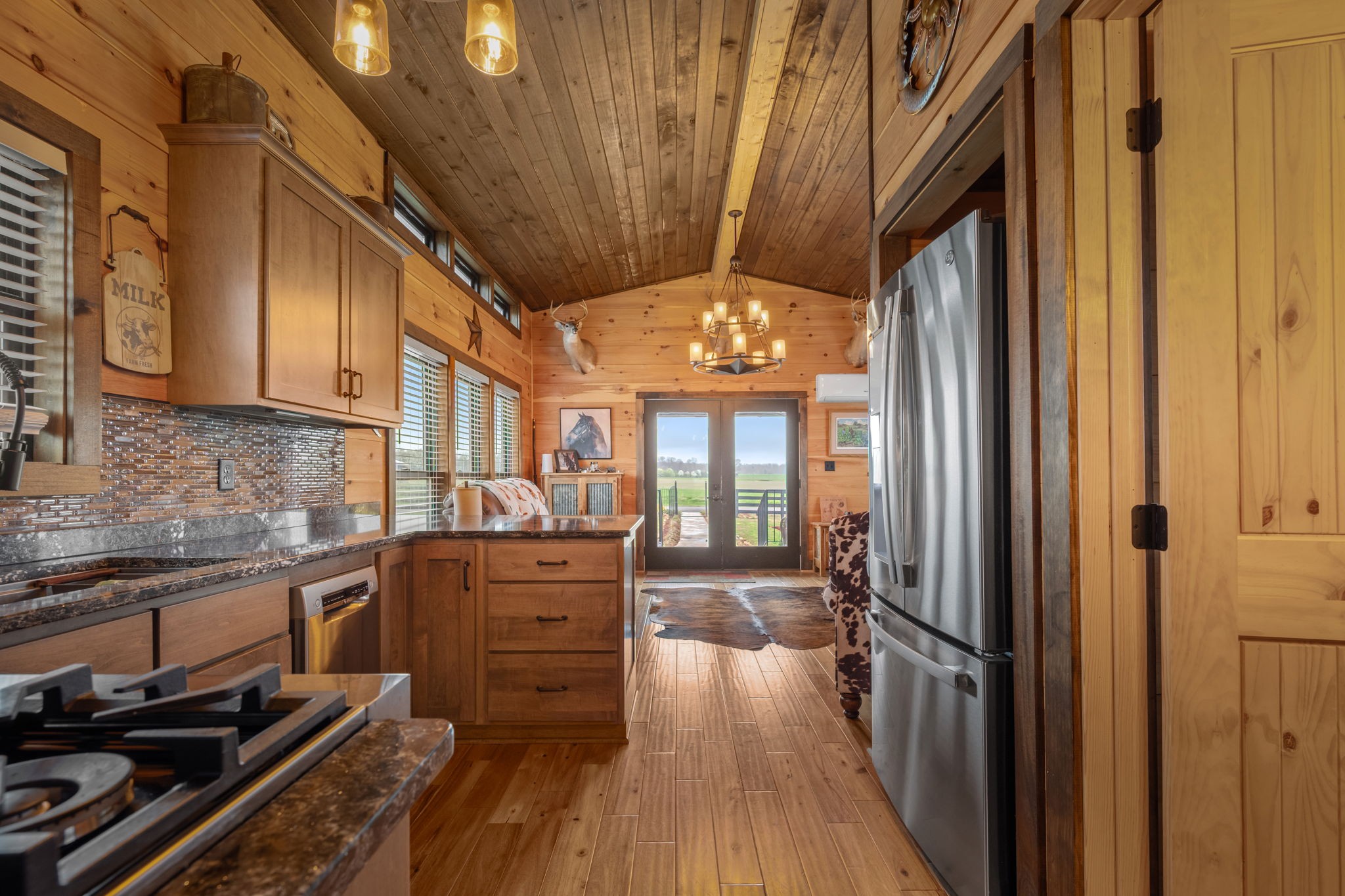 1765 Sugartree Springs Road Belvidere TN 37306