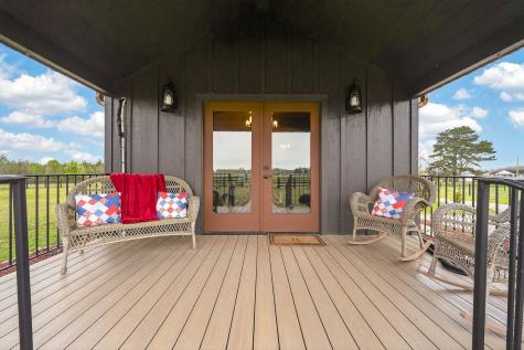 1765 Sugartree Springs Road Belvidere TN 37306