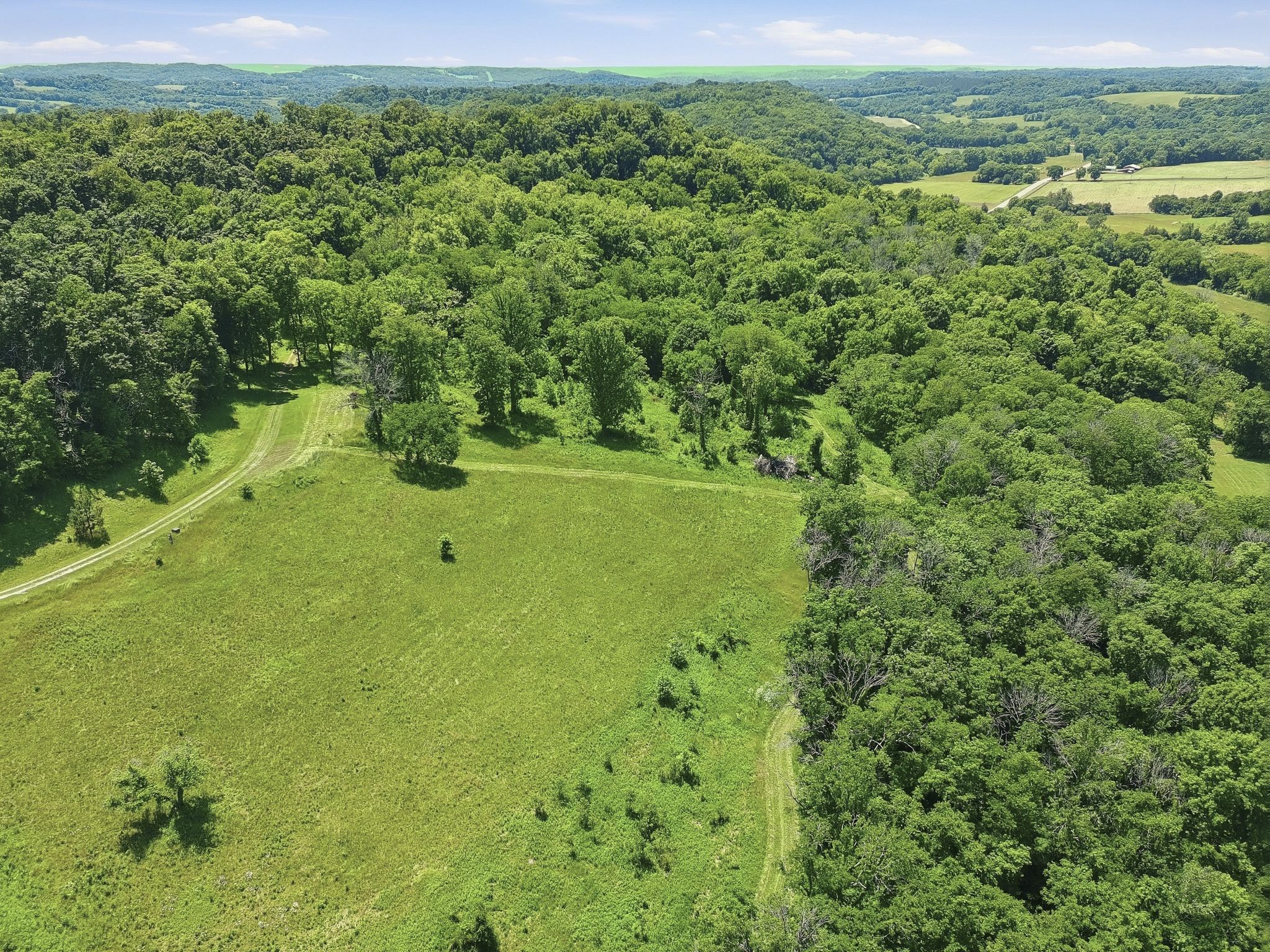 2677 Pigg Schoolhouse Road Santa Fe TN 38482