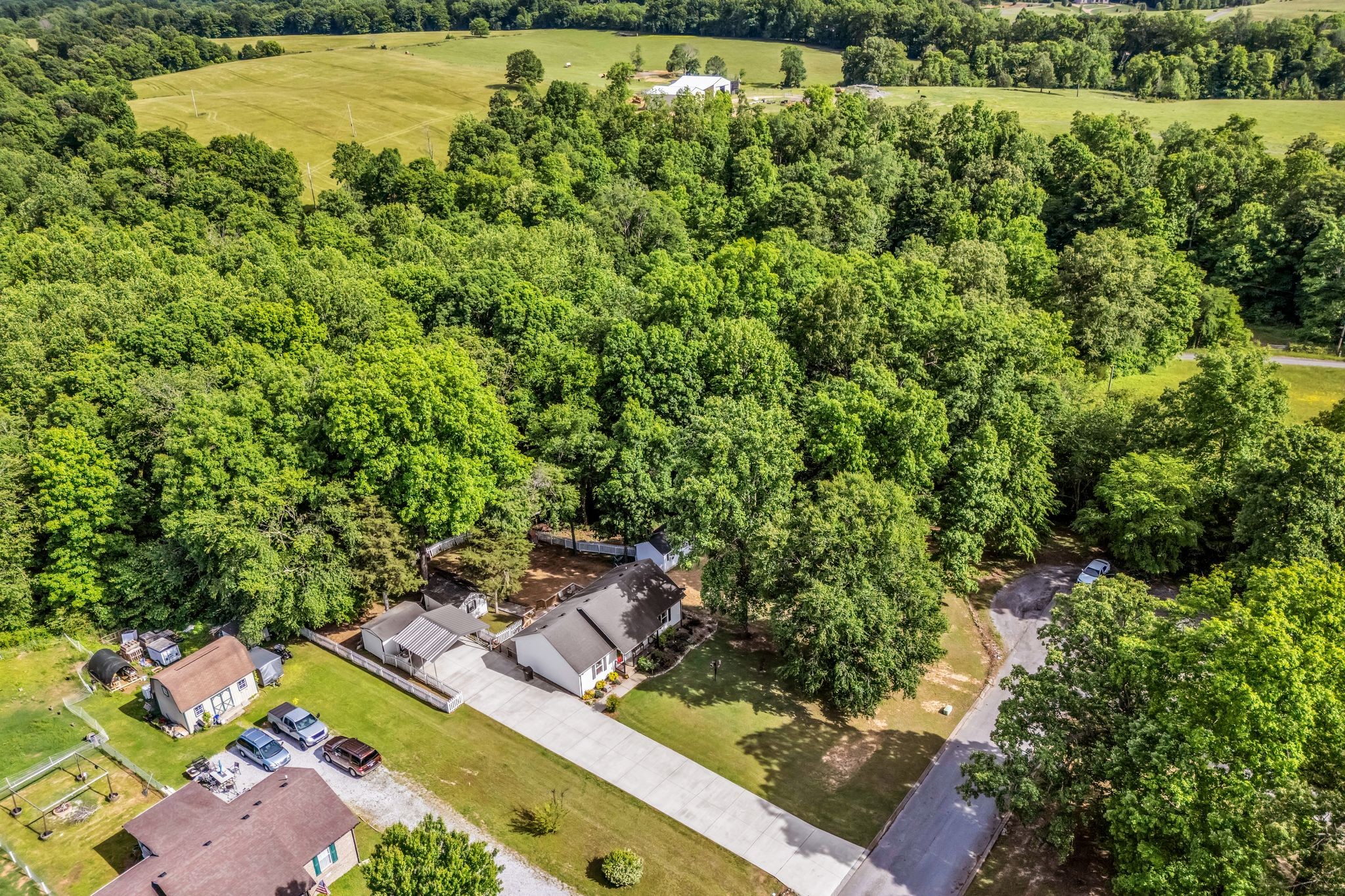 2017 Shawnee Lane Greenbrier TN 37073