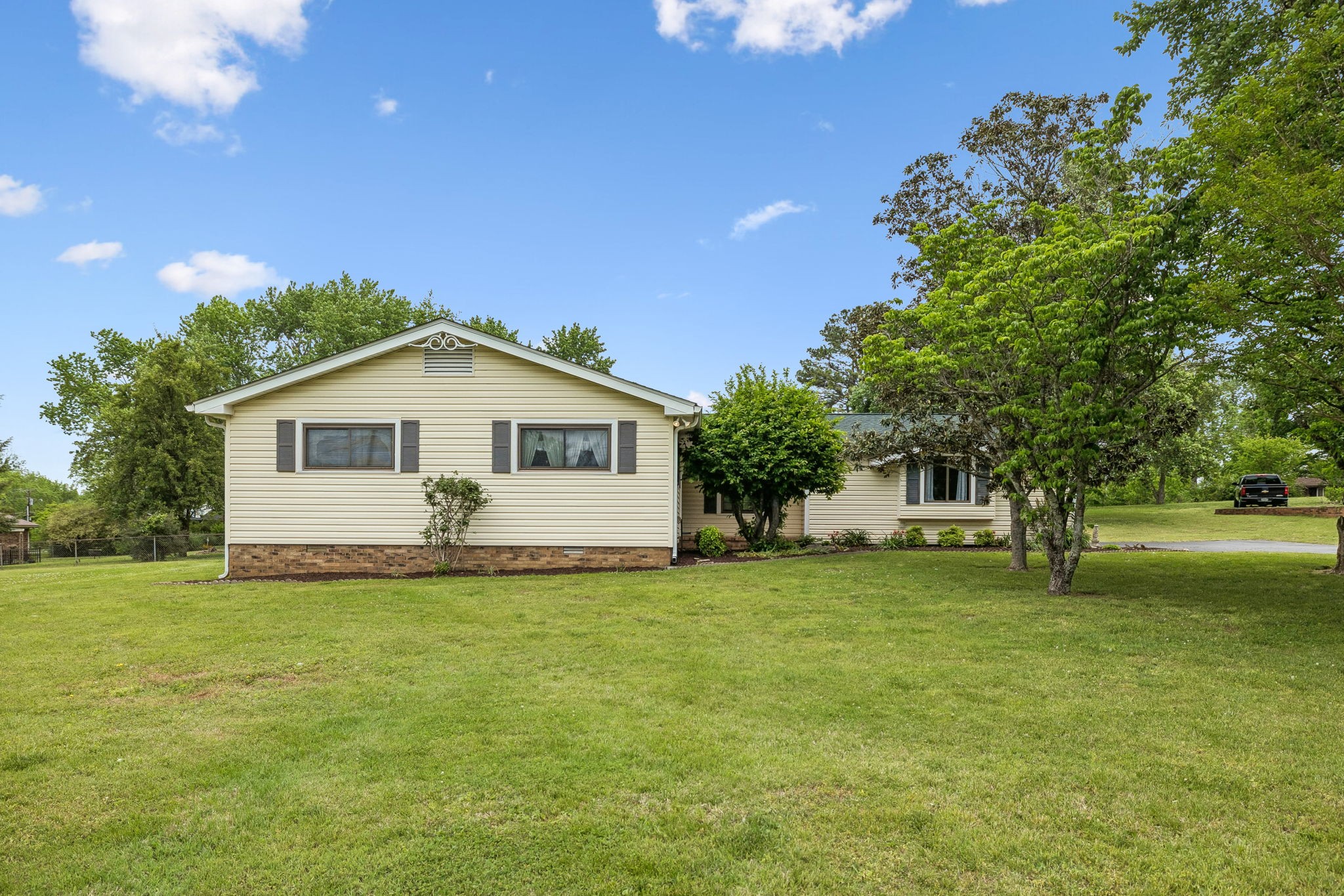 454 Lakewind Drive Gallatin TN 37066