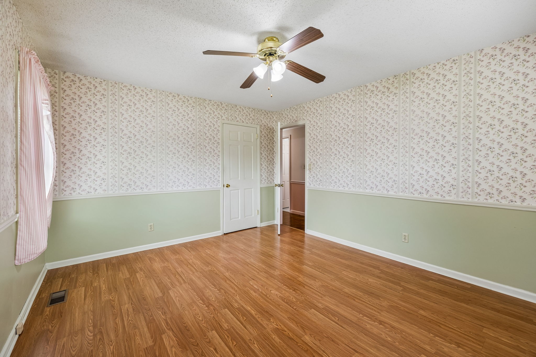 454 Lakewind Drive Gallatin TN 37066