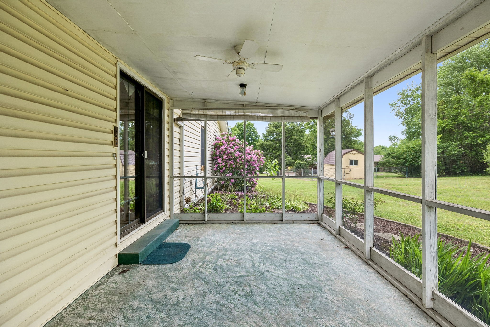 454 Lakewind Drive Gallatin TN 37066