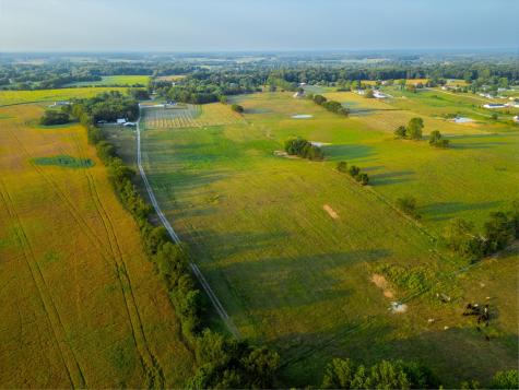 1074 Pair Six Drive Springfield TN 37172